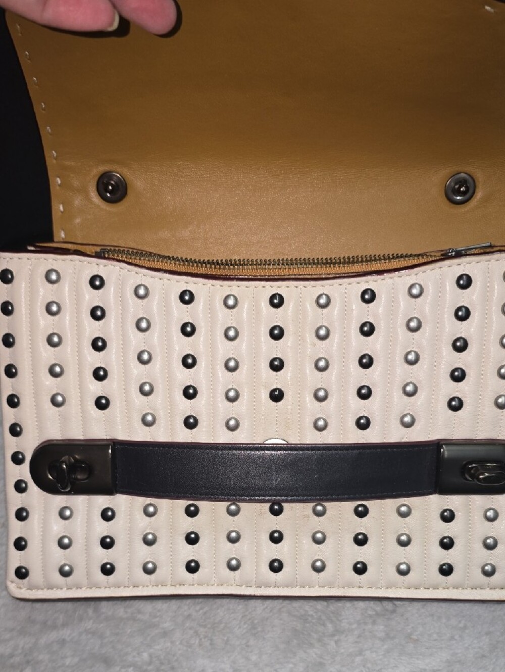 Coach 'Swagger' Quilted Rivet Chain Crossbody - Picture 10 of 13